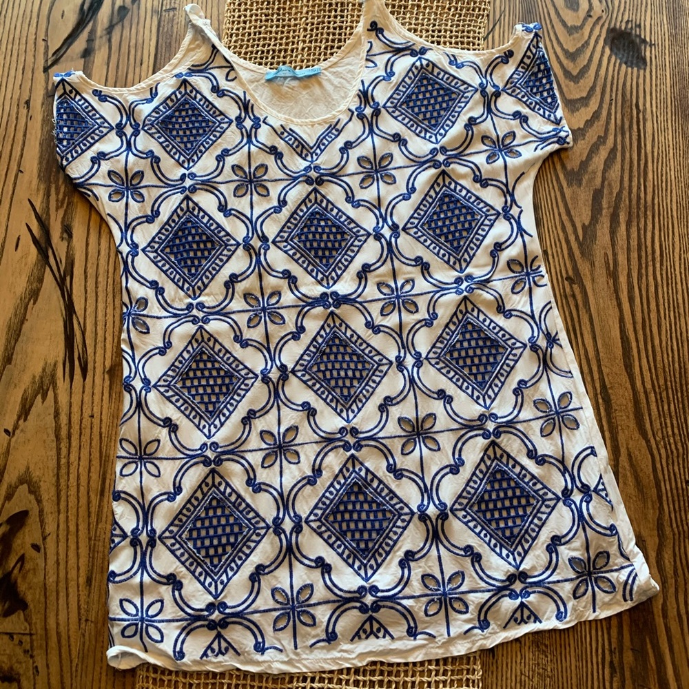 Solitaire swim cover up
